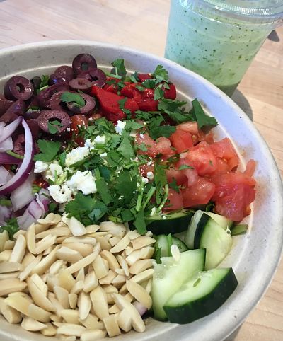 Freshiis bowls and smoothies live up to their name