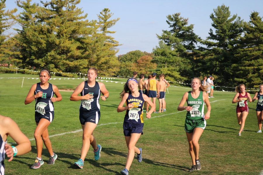 Cross Country succeeds at Cougar Falcon Invite