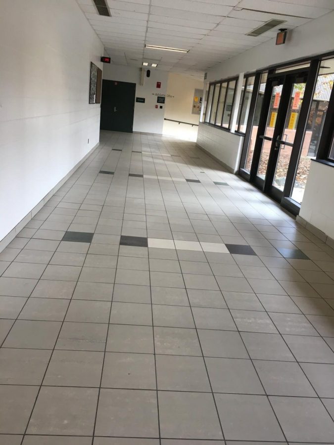 Students+need+to+greet+their+peers+in+the+halls