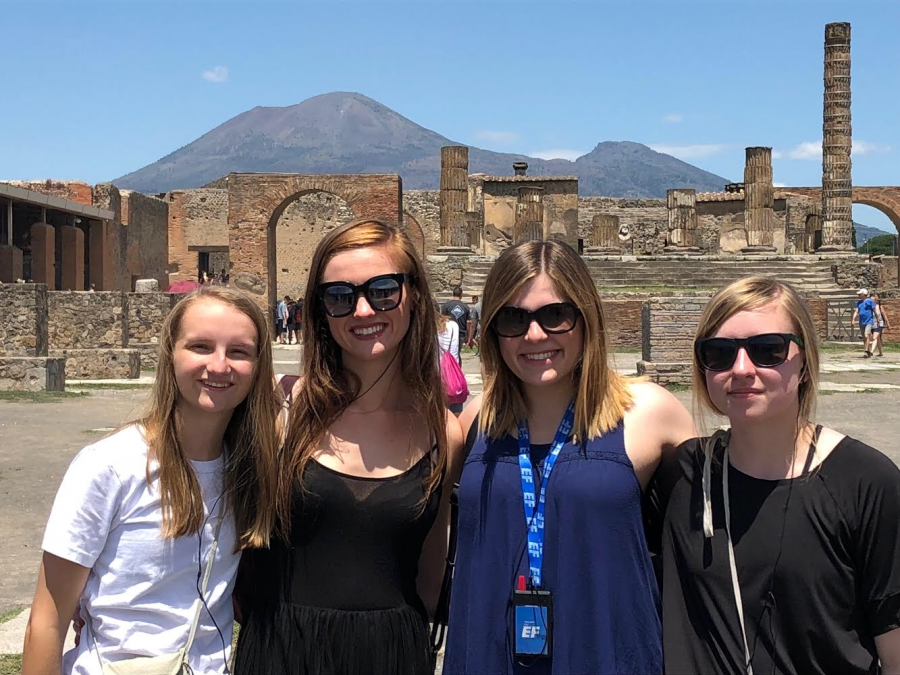 Students broaden their horizons while traveling Italy