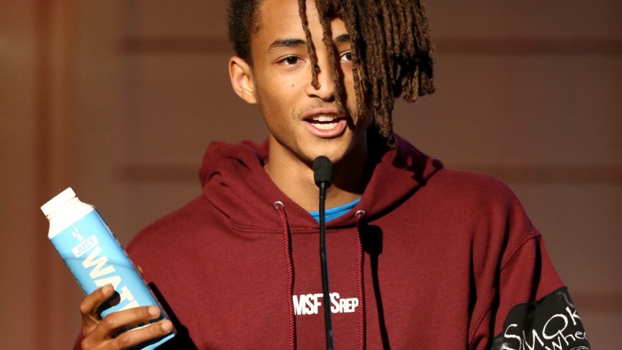 Jaden+Smith%E2%80%99s+company+Just+Water+is+working+with+Flint+to+help+resolve+the+ongoing+water+crisis