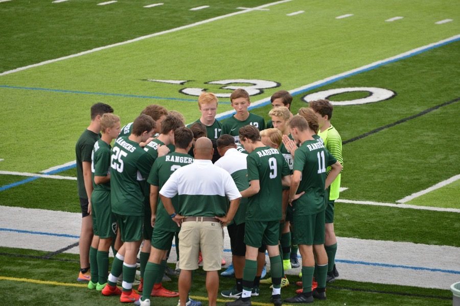 Boys varsity soccer goes 0-1-1 in a quick stretch of conference games
