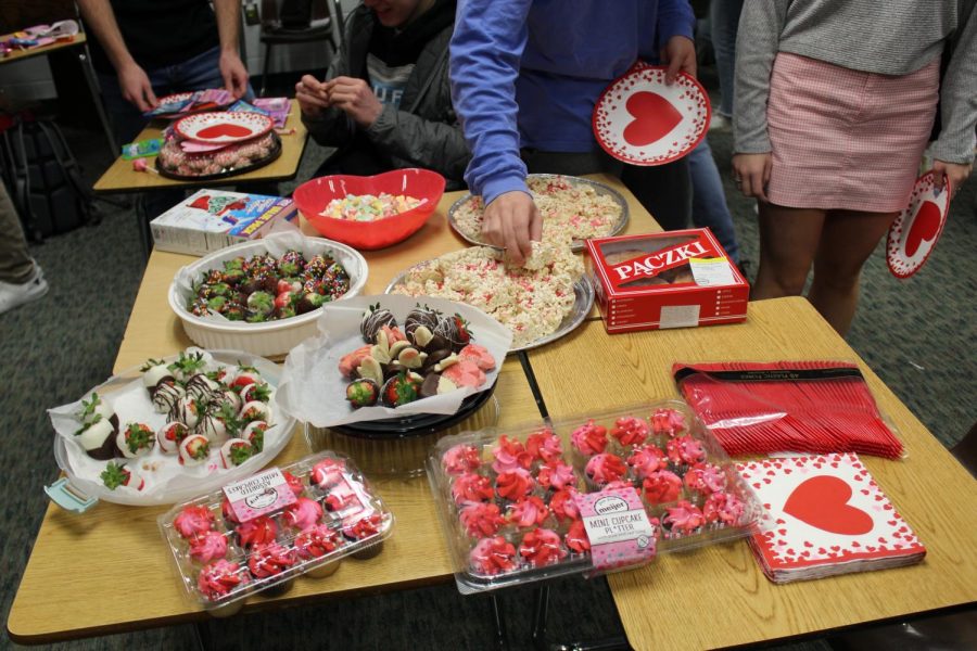 AP Stats Valentines Day Party: Photo Gallery