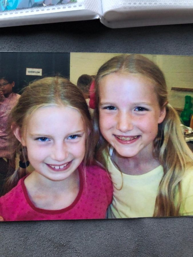 Lauren+and+Liza+with+big+smiles+on+the+last+day+of+fourth+grade+before+going+off+to+separate+schools.+