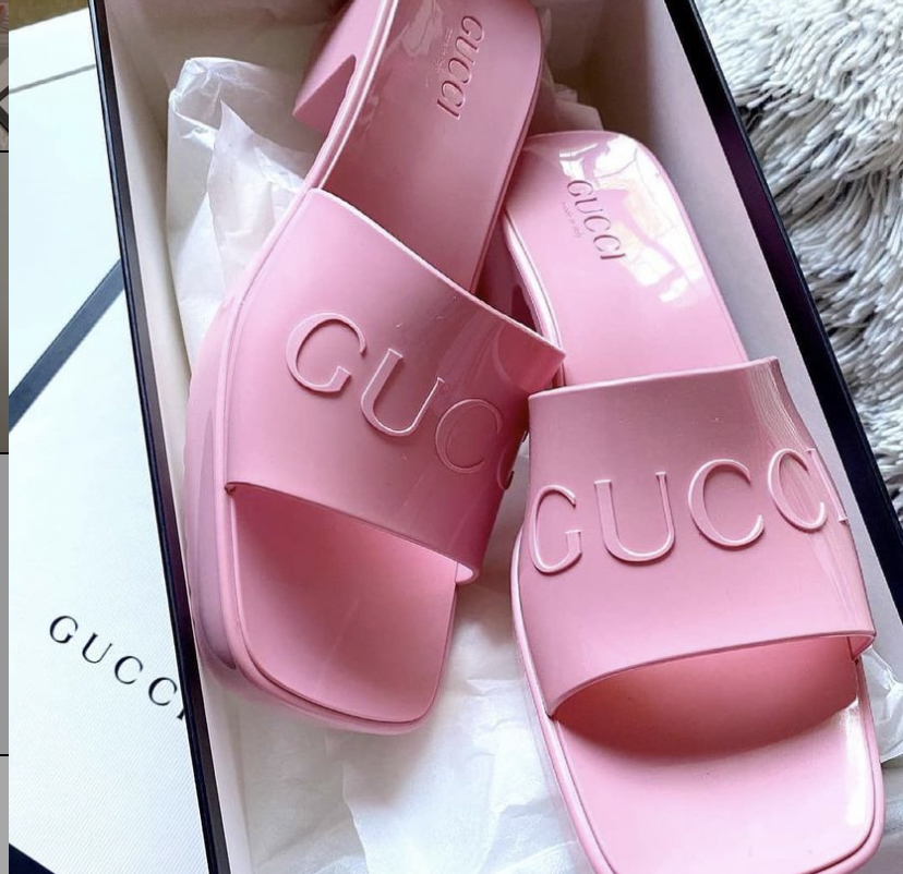 These+pink+Gucci+sandals+are+simply+unbeatable.+
