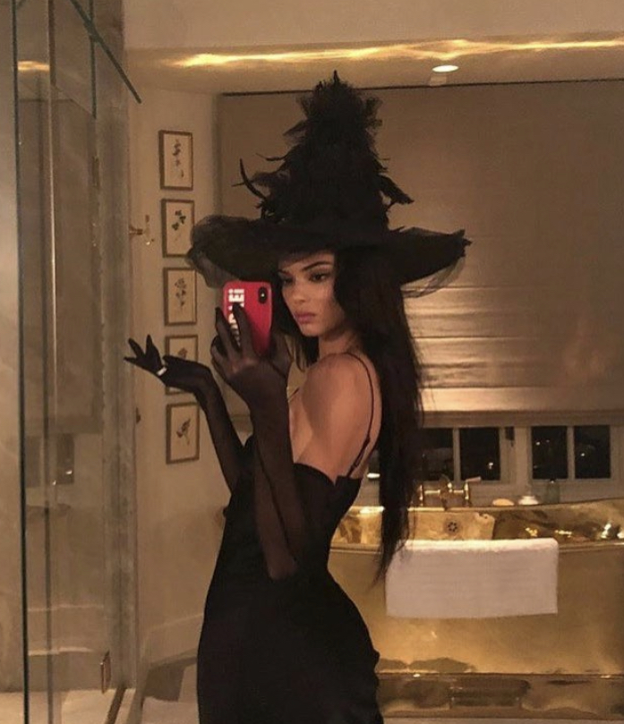 Kendall absolutely nailed the witch look.