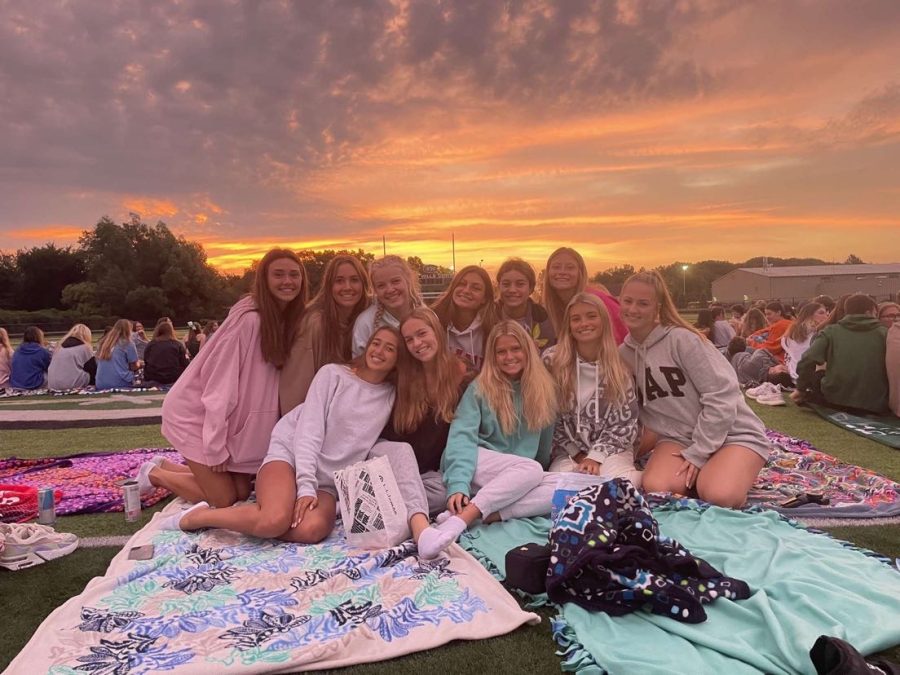 A group of girls at senior sunrise 