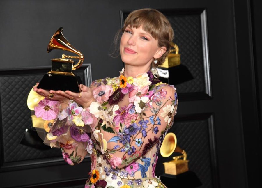 Swift at the 2021 Grammy Awards.
