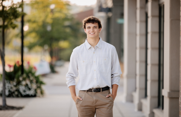 Senior Alex Moeller has a passion for both the stock market and for medicine. 
