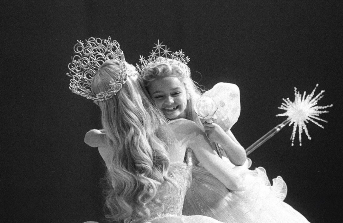 Grande and her costars are role models for young girls everywhere, including the young actors in "Wicked: For Good."