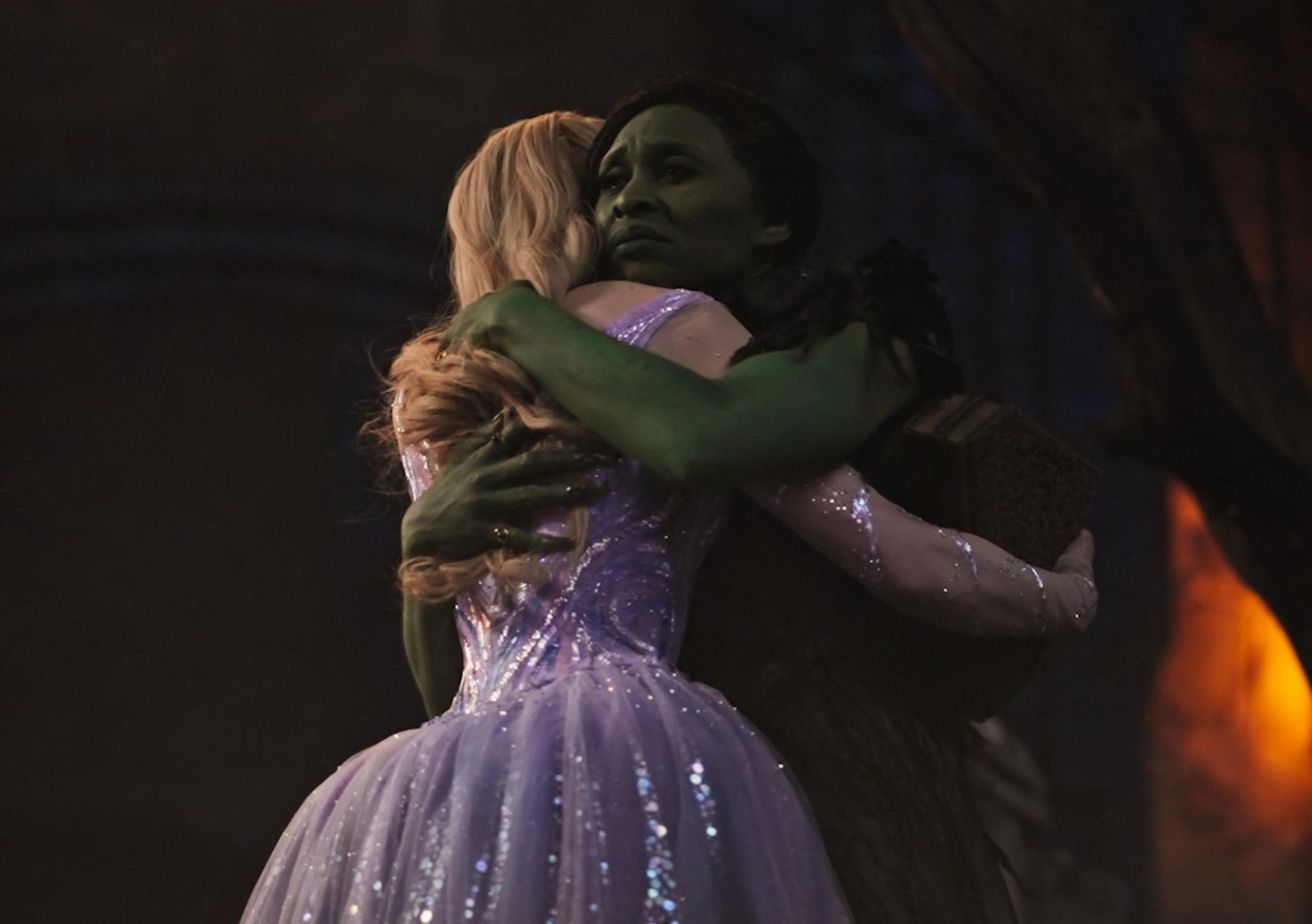 I had my qualms with this movie, but was ultimately enjoyed myself because of the incredible cast and visuals.